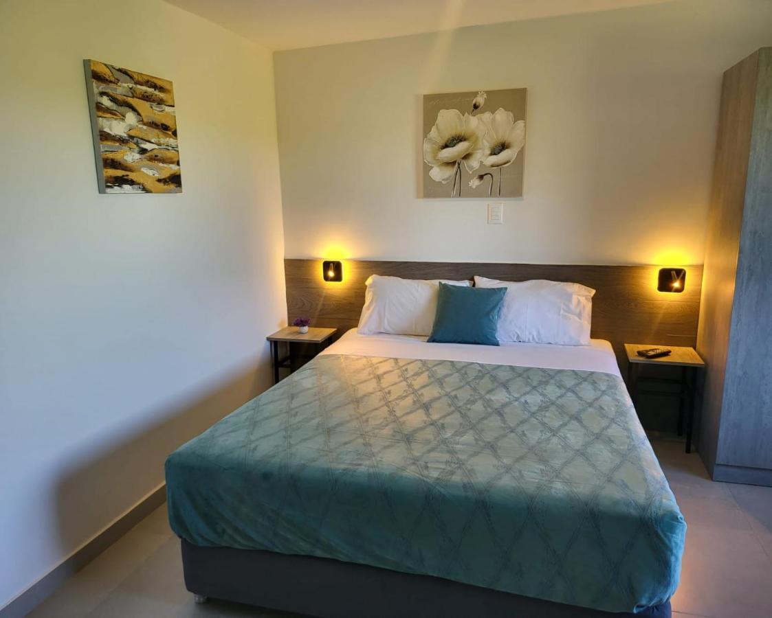 Hotel Oasis-Dream Holidays - La Petite France San Bernardino Exteriör bild