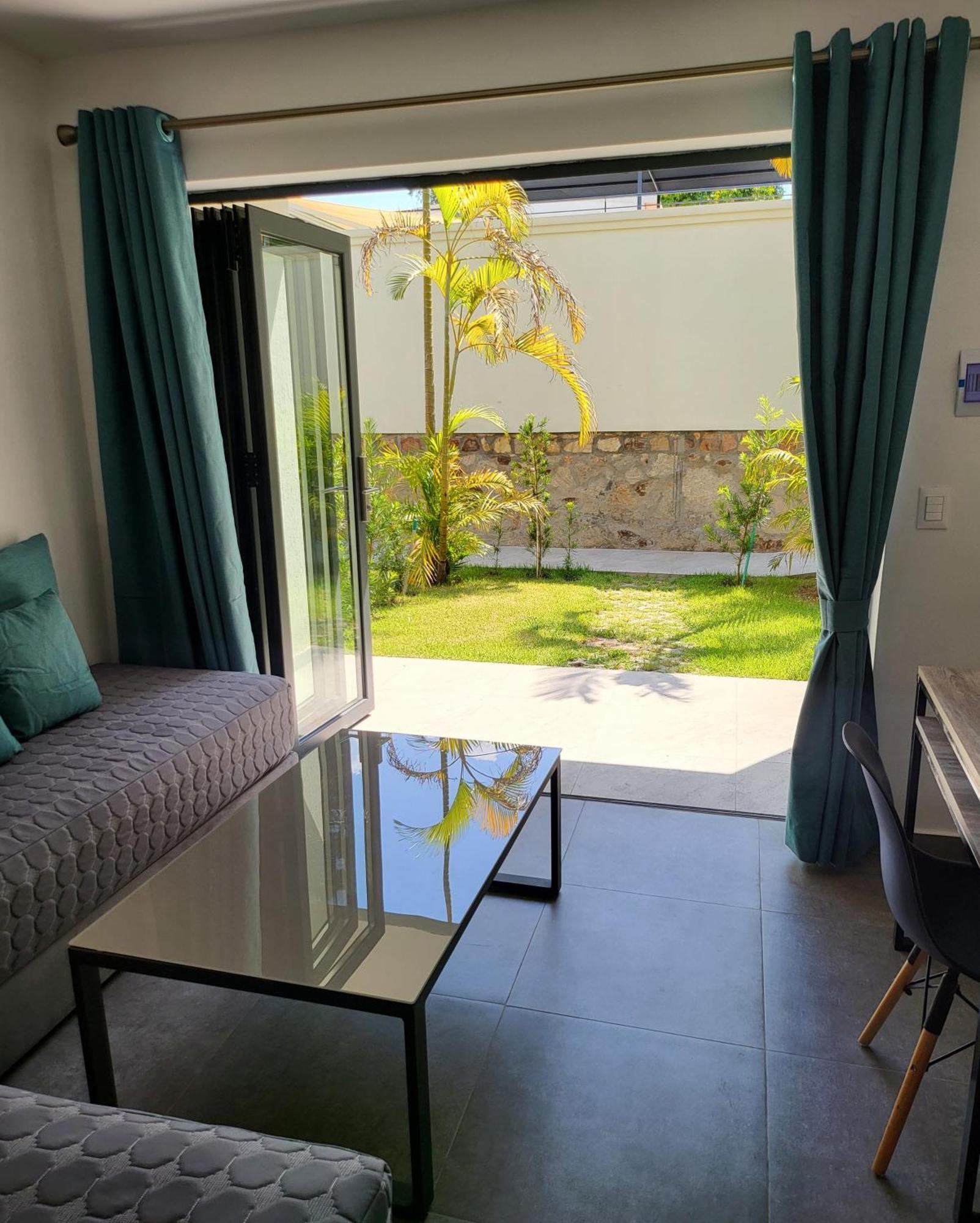 Hotel Oasis-Dream Holidays - La Petite France San Bernardino Exteriör bild