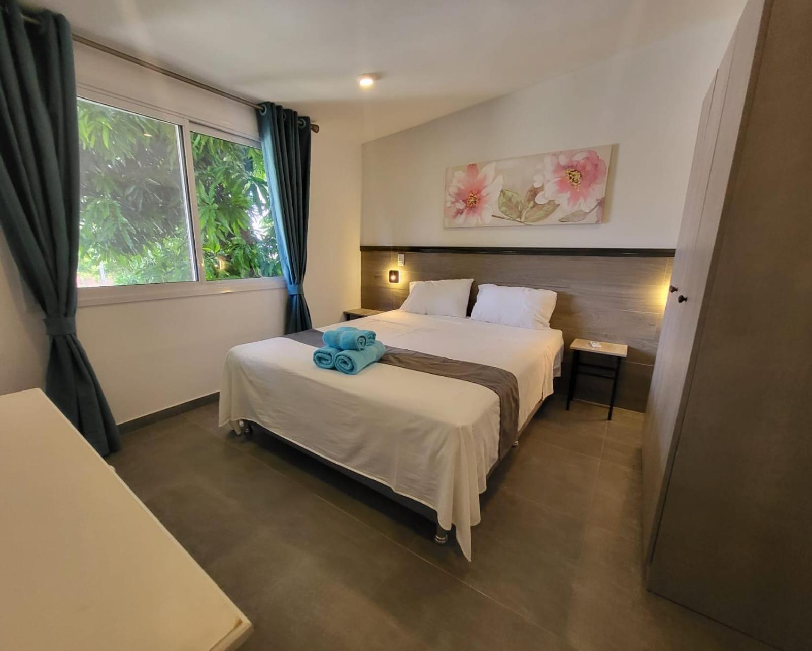 Hotel Oasis-Dream Holidays - La Petite France San Bernardino Exteriör bild